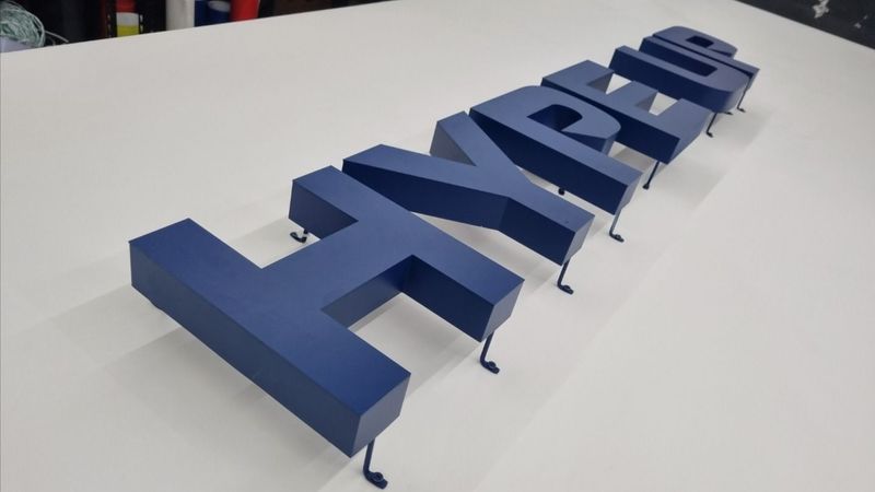 인천 남동구 의류매장 간판 제작 사례