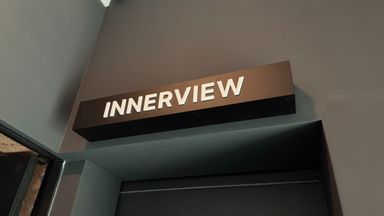 서울 스튜디오 간판 시공사례