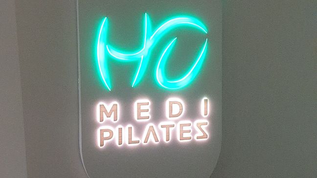부산 북구 피트니스 / 요가 비조명·후광조명 간판 제작 사례